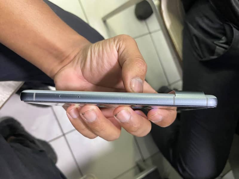 Google Pixel 8 2