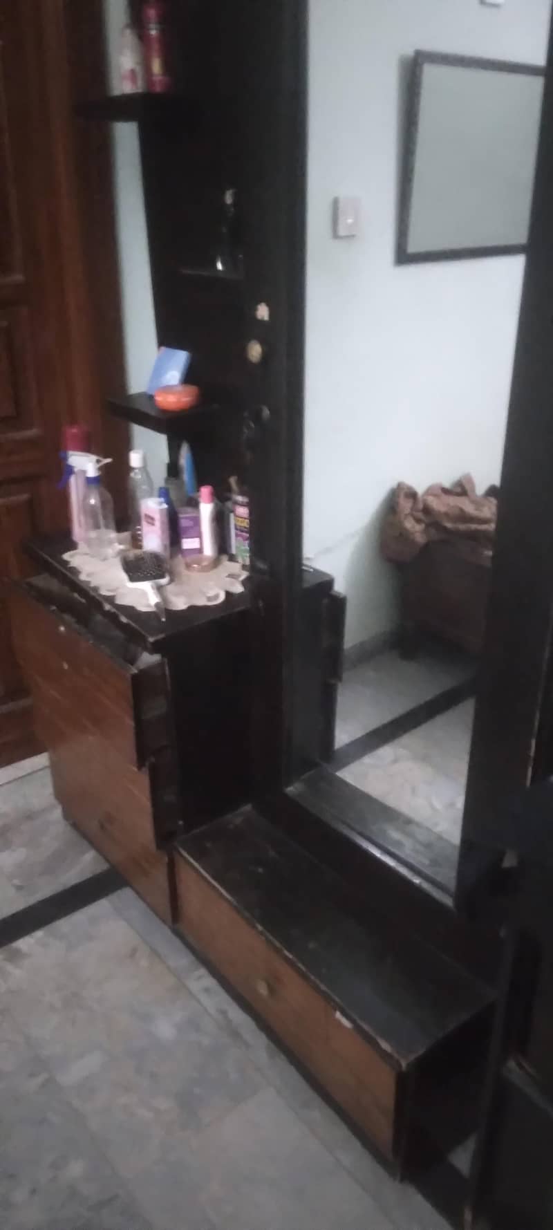 Dressing Table 1