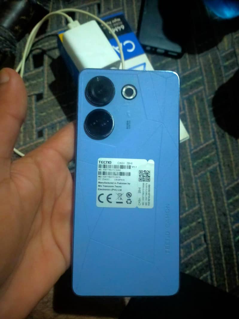 Tecno CAMON 20 1