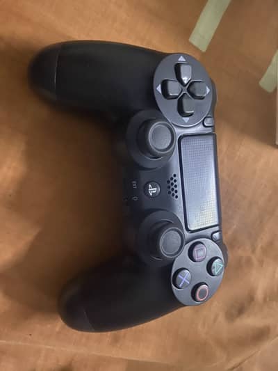 Ps4 controller delivery available too
