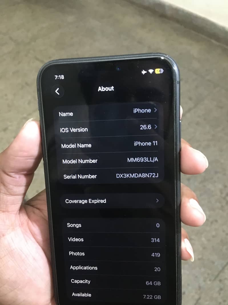 Apple iPhone 11 4