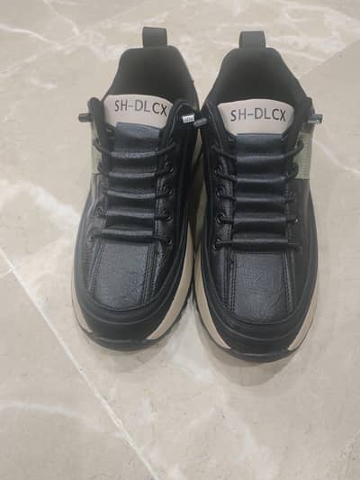 Medicated/sports/walk in easy shoes for sale,