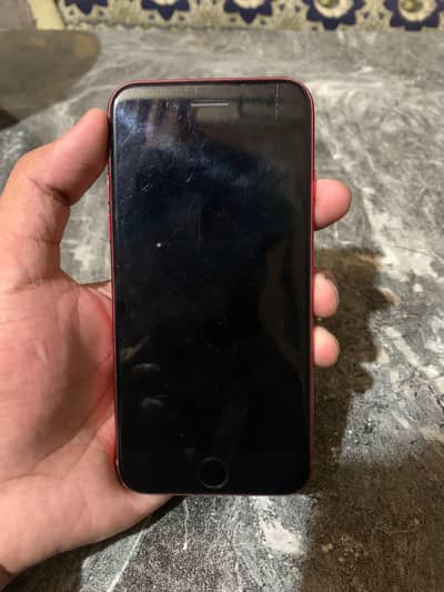 Apple iPhone SE