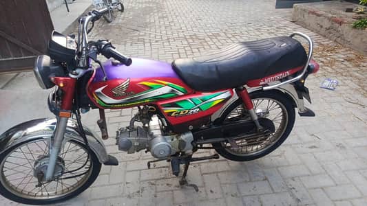 Honda 70cc Argent sale