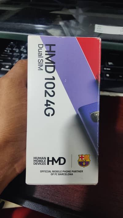 HMD 102 4G