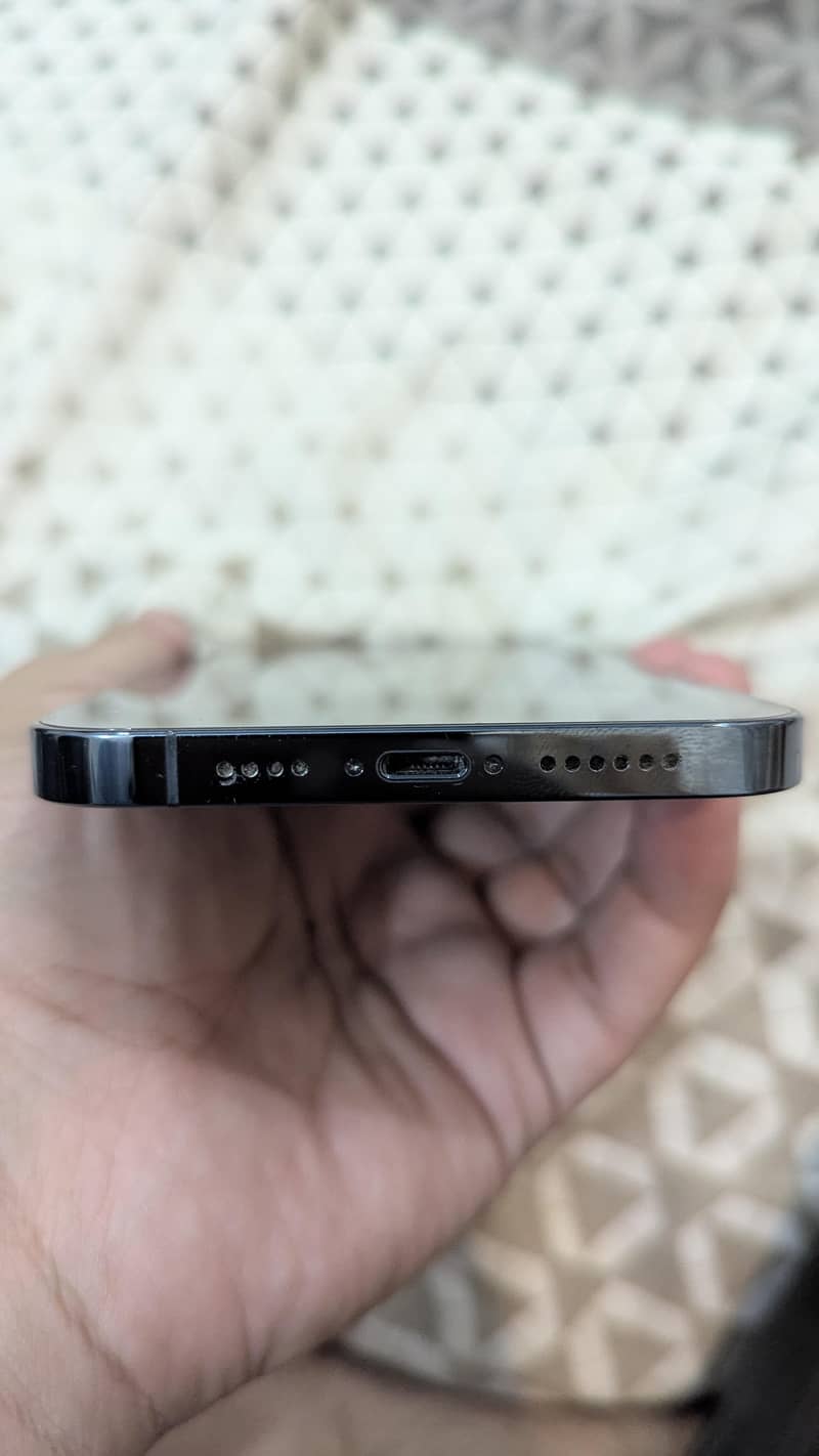 Apple iPhone 12 Pro Max 5