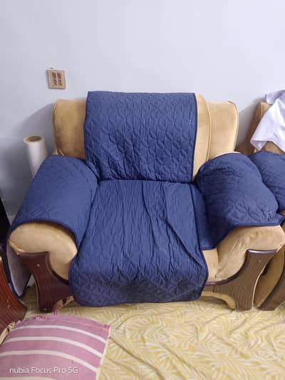 7 seater sofa for sell fresh condition