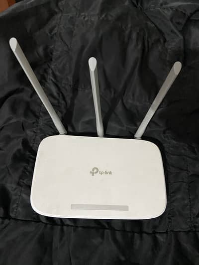 Tp Link Three Antenna Router/Modem Tp-Link