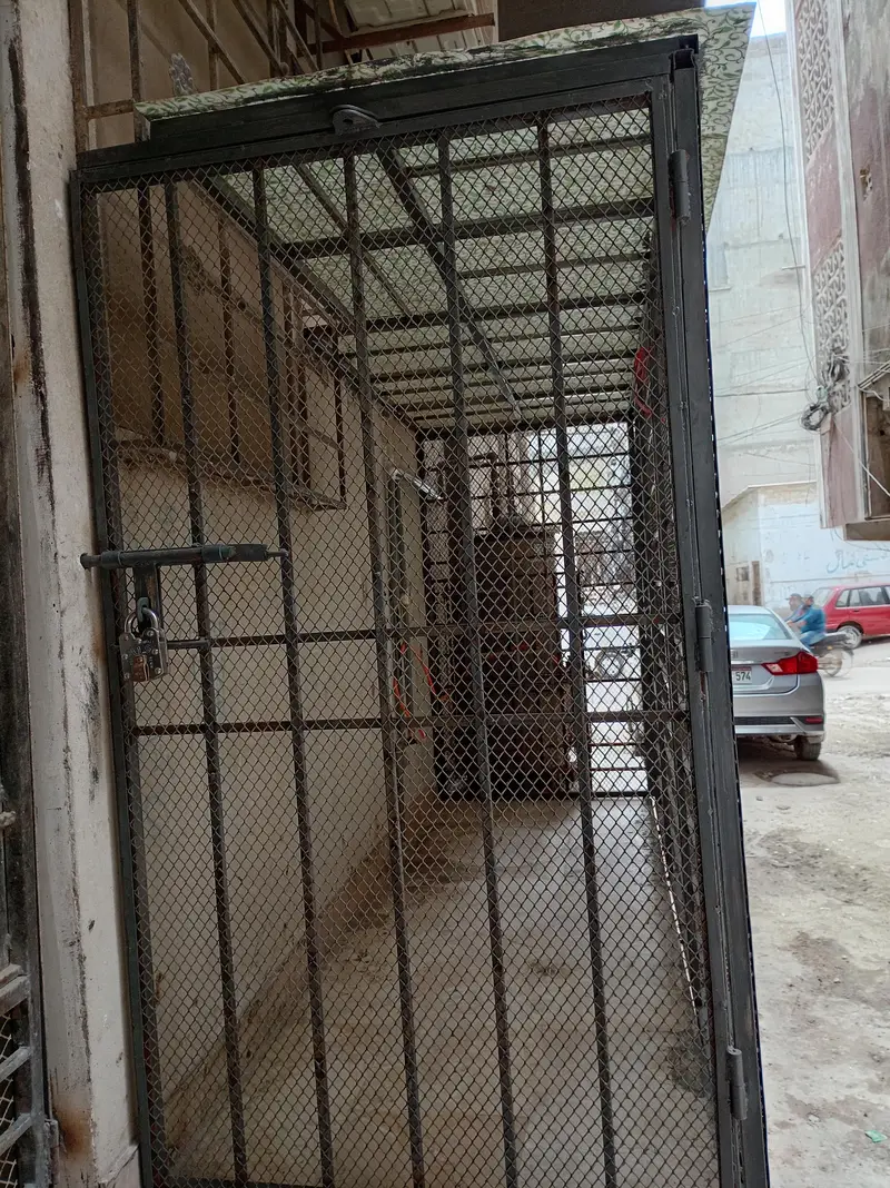 new cage — photo 2