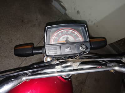 HONDA CD 70 - 2021 MODEL
