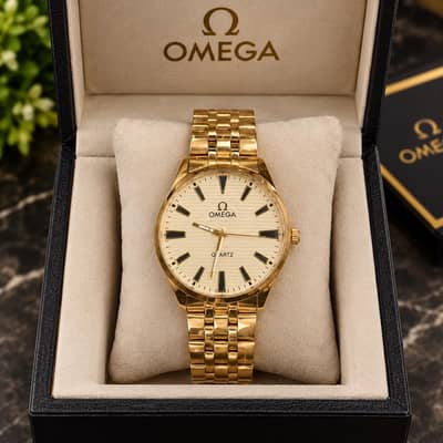 "Luxury Men's premium Dial Quartz Watch - Stainless Steel Chain"