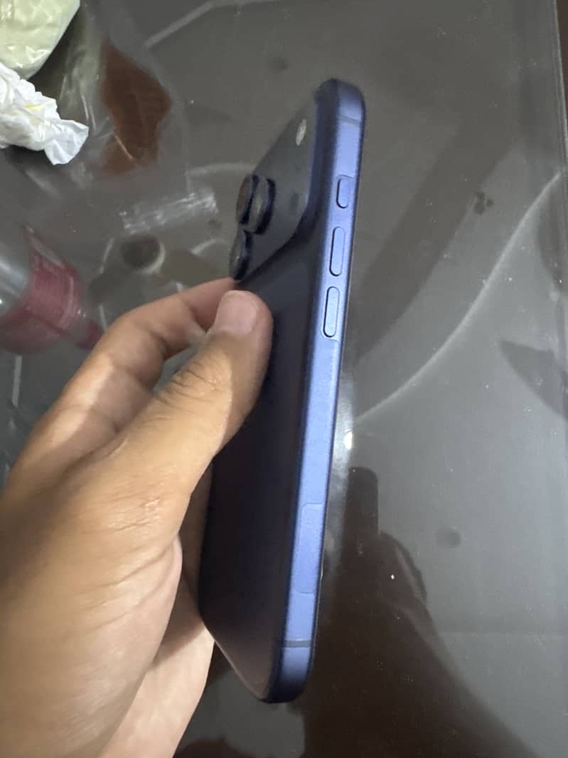 Apple iPhone 17 Pro 1