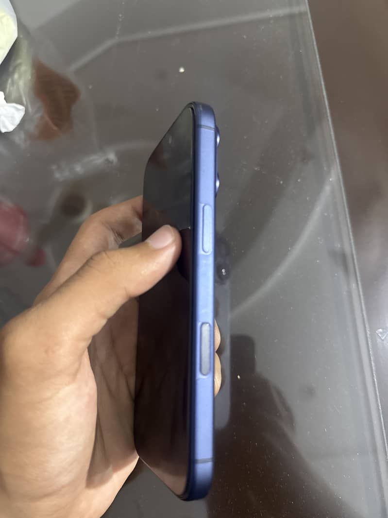 Apple iPhone 17 Pro 2
