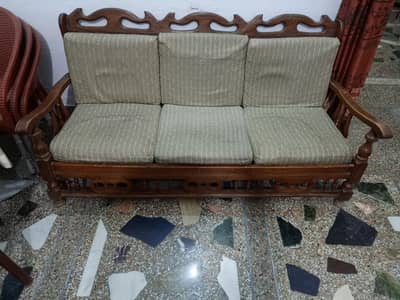 5 seater sofa set for sale.