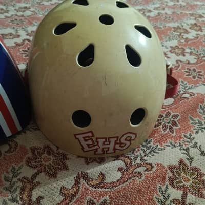 CYCLING AND SCATING HELMETS