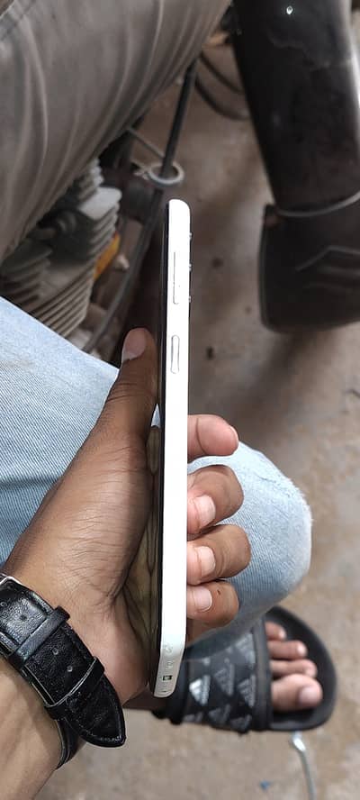 Samsung Mobile A13