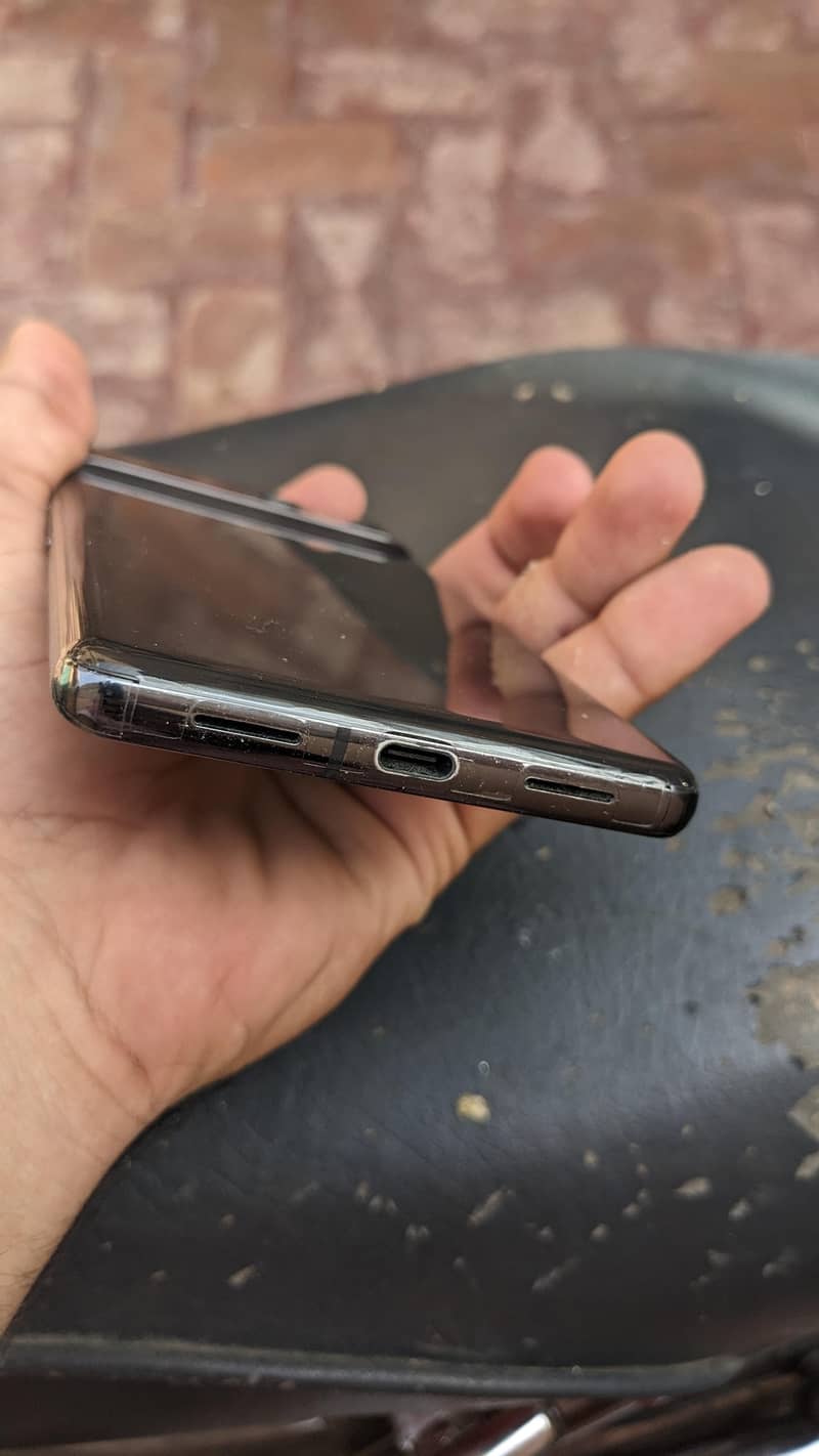 Google Pixel 7 Pro 4