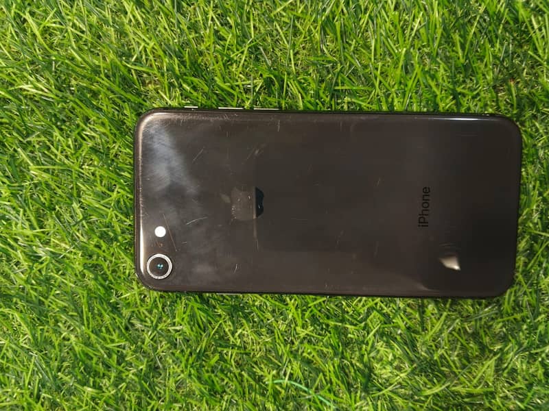 Apple iPhone 8 2