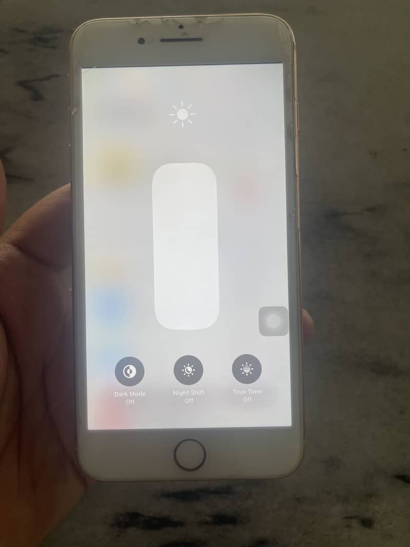 iPhone 8plus 64gb 3