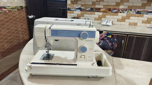 sewing machine