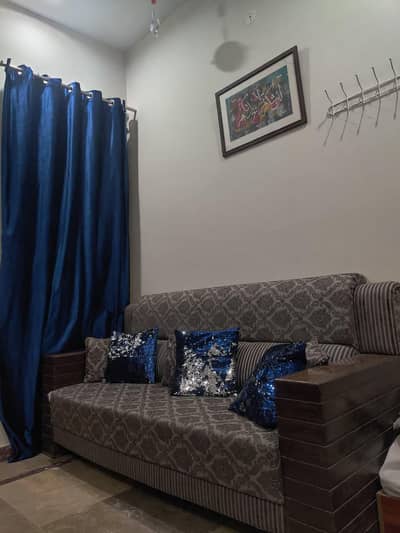 5 Seater sofa with Rug and table