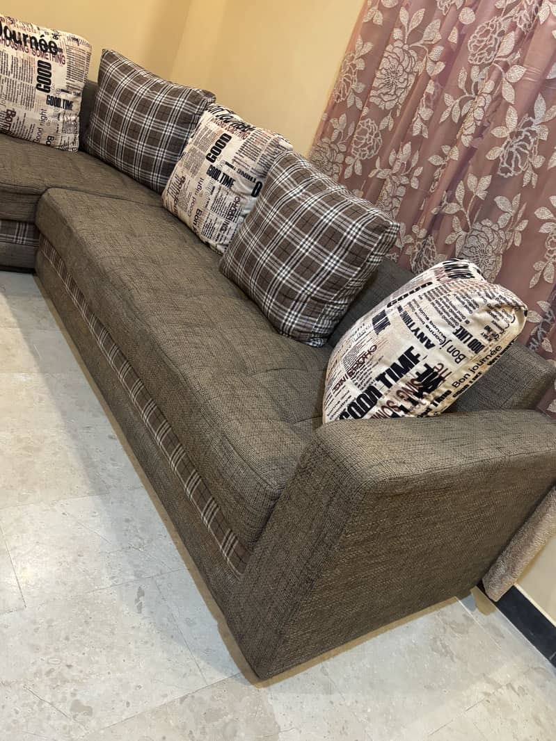 L shaped Sofa Set 0