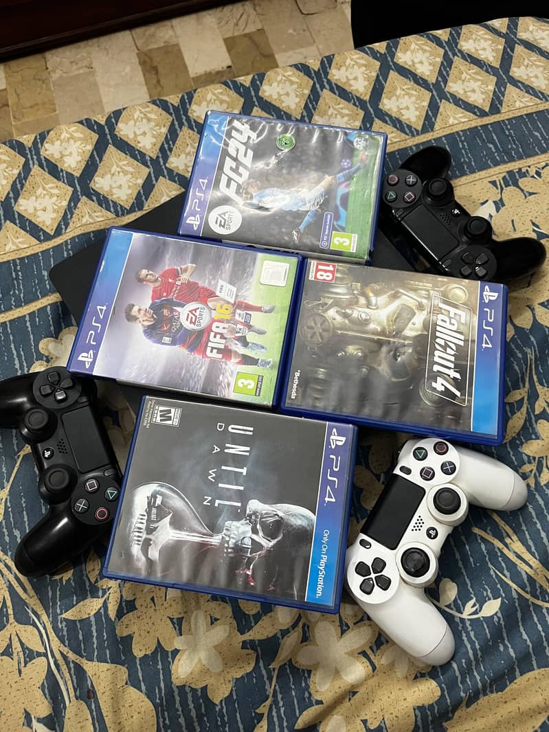 ps4 with box 4