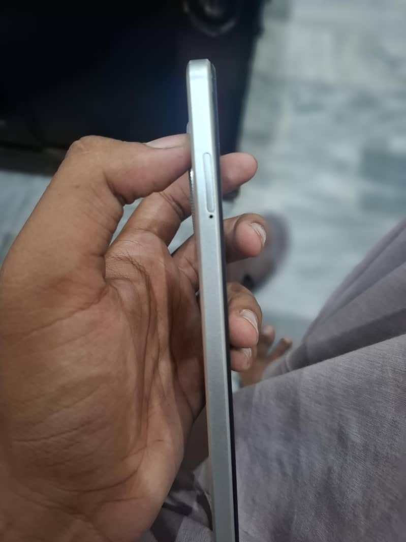 Tecno SPARK 30C 3