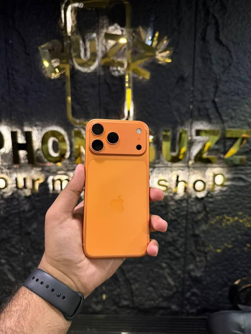 Apple iPhone 17 Pro Max 0