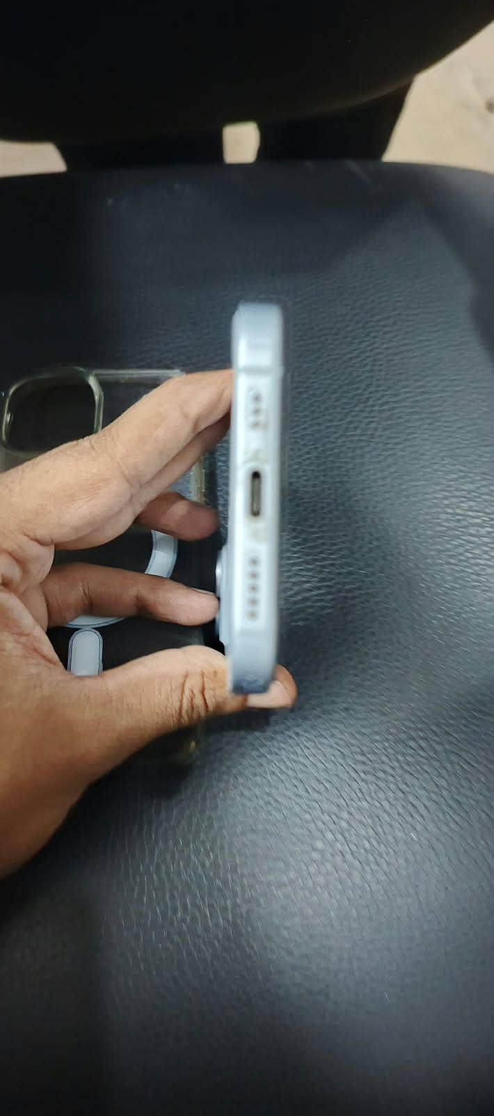 Apple iPhone 15 3