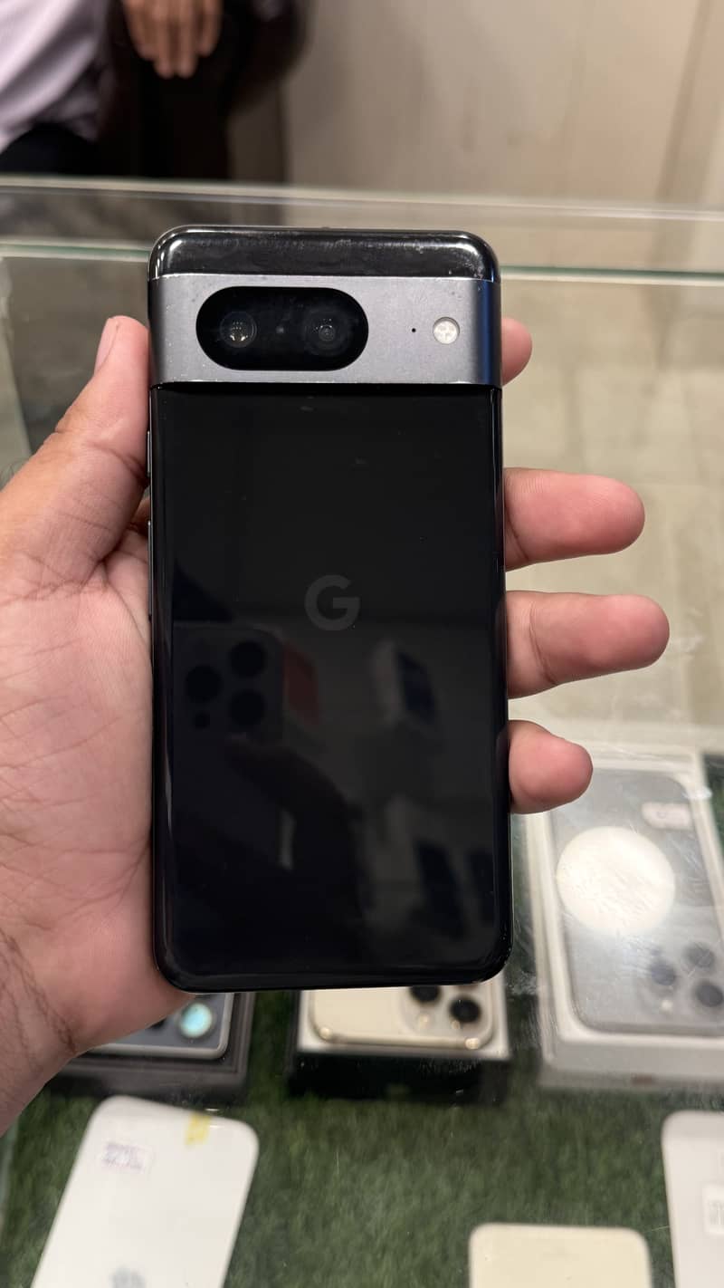 Google Pixel 8 5
