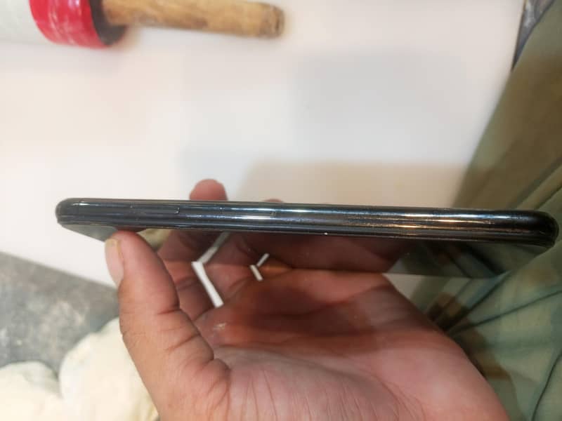 Apple iPhone XS Max 6