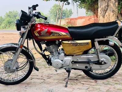 Honda 125 Gold