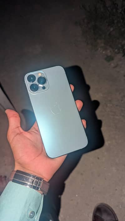 Apple iPhone 13 Pro Max