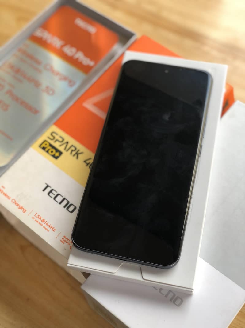 Tecno spark 40 pro plus 1