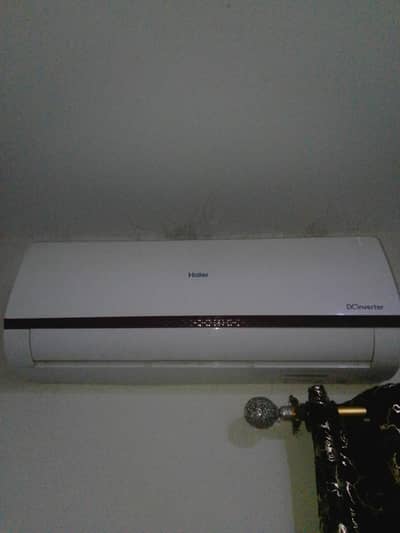 1.5 ton inverter new condition