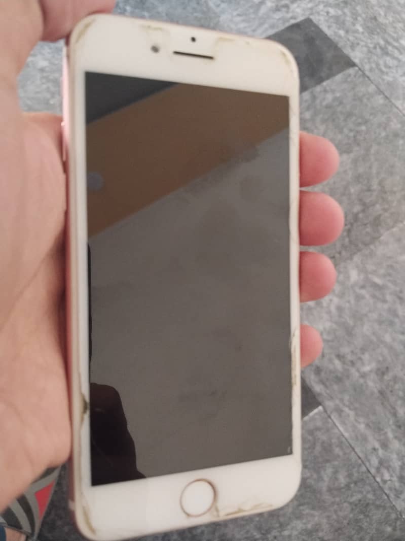 Apple iPhone 7 0