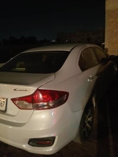 Suzuki Ciaz 2018 pearl white