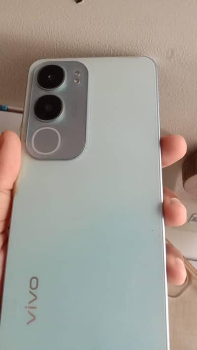 Vivo Y19s 6gb 128gb Box charger sat ha 1 hand use condation 10by10