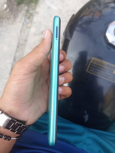 Tecno Camon 17
