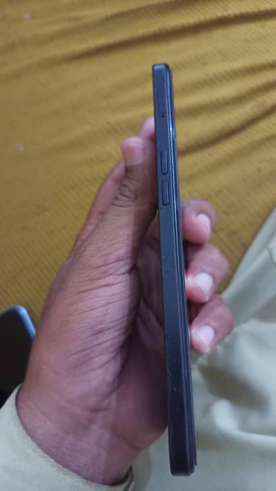OPPO F21 Pro