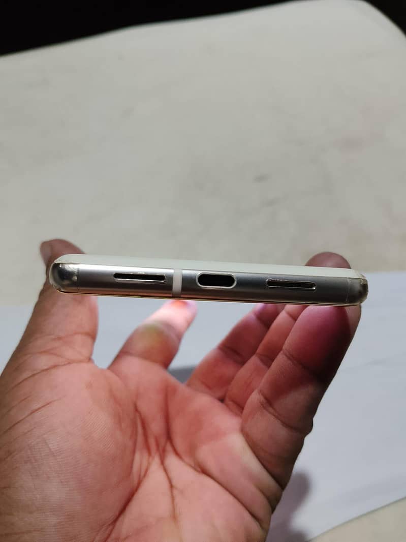 Google Pixel 6 Pro 2