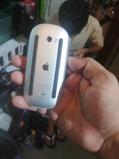 slightly used magic 2 mouse