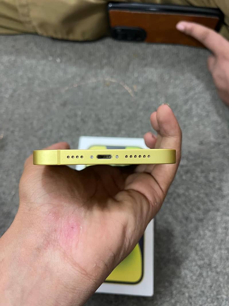 Apple iPhone 14 plus 2