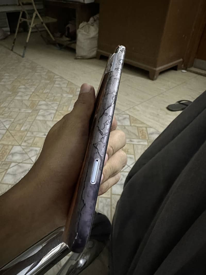 Google Pixel 8 Pro 3