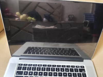 Mack book pro 2015 LCD