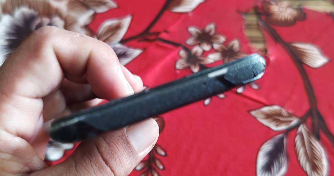 One Plus 6T 3