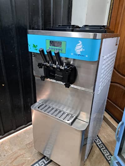Imported Ice Cream Machine New Condition