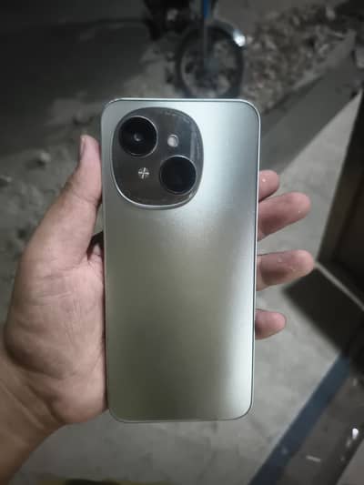Tecno Spark Go 1