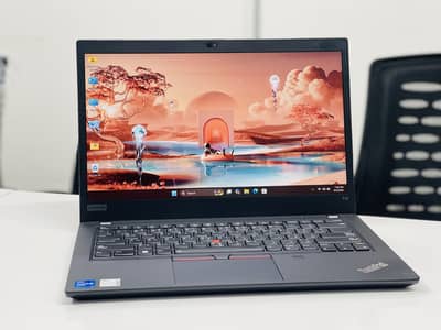 Lenovo Thinkpad T14 Gen2 - Corei7-11th Gen - Intel vPRO/Touch Screen